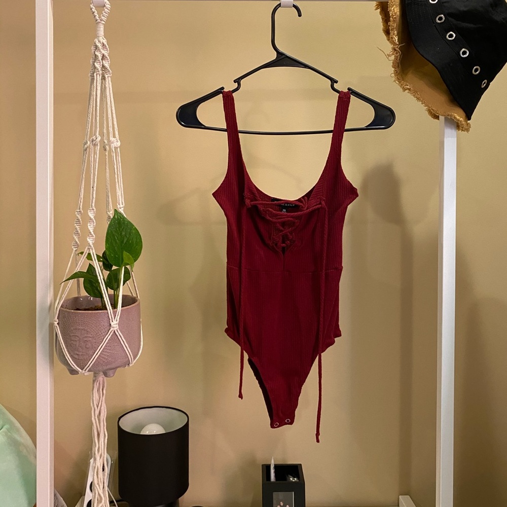 XS Kendall & Kylie Bodysuit